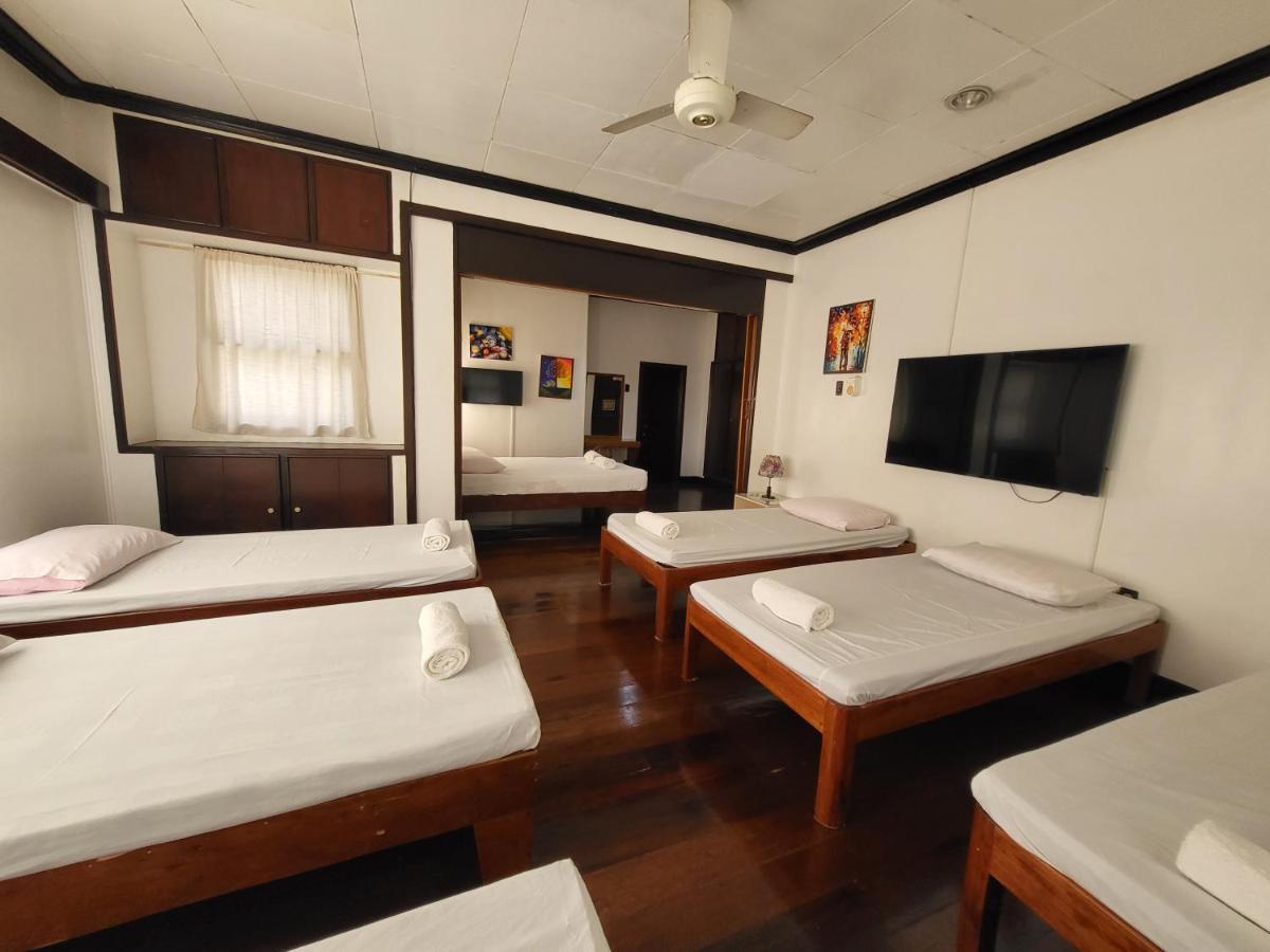 Ayahay Sa Matutina Hotel Puerto Princesa Habitación foto